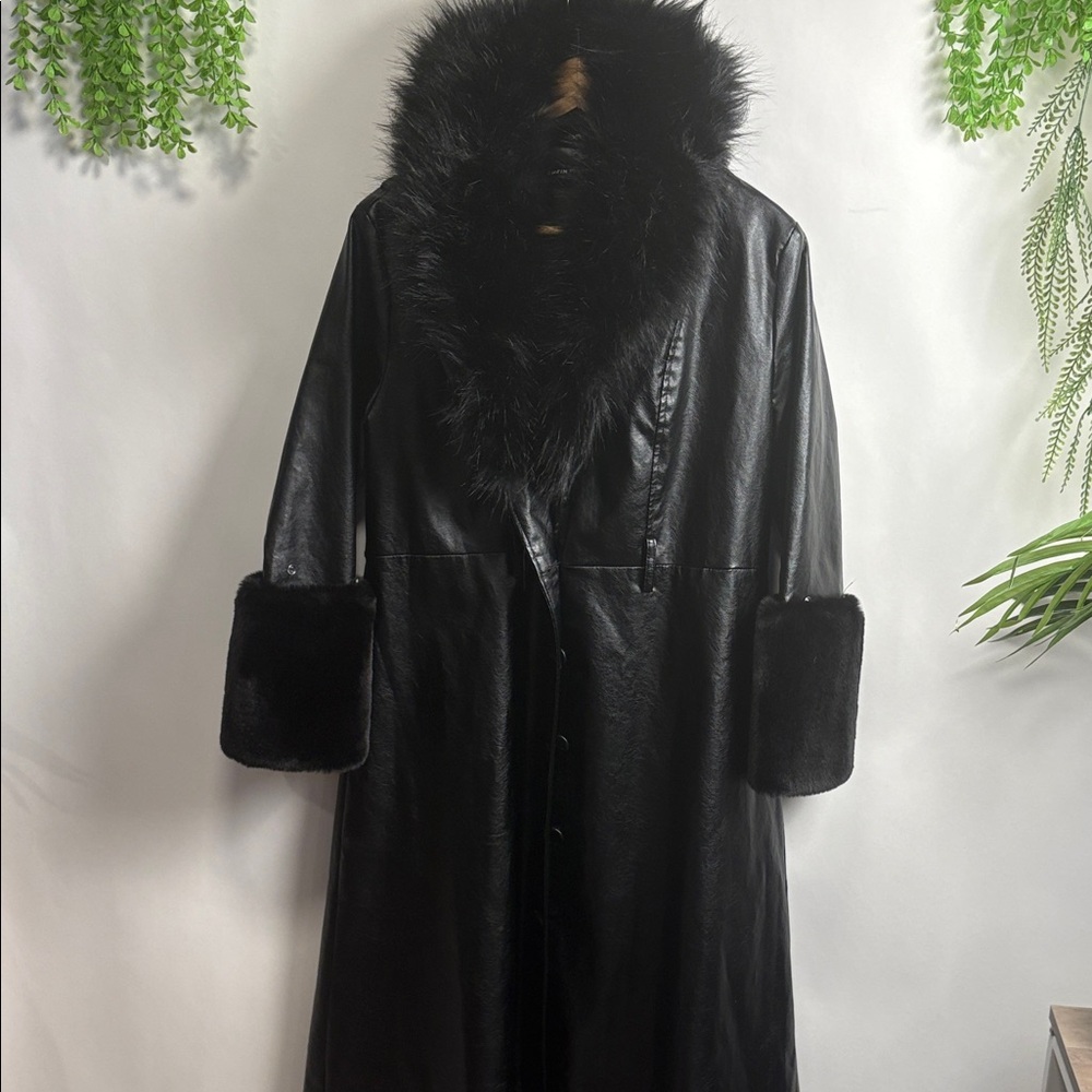 SHEIN Black Faux Leather Long Coat with Faux Fur Trim